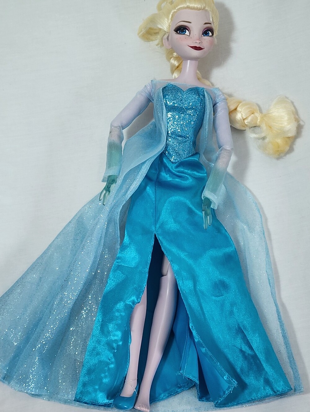 Disney Frozen Elsa Doll Motion - Sensor Singing And Light Up Arms...tested Youth